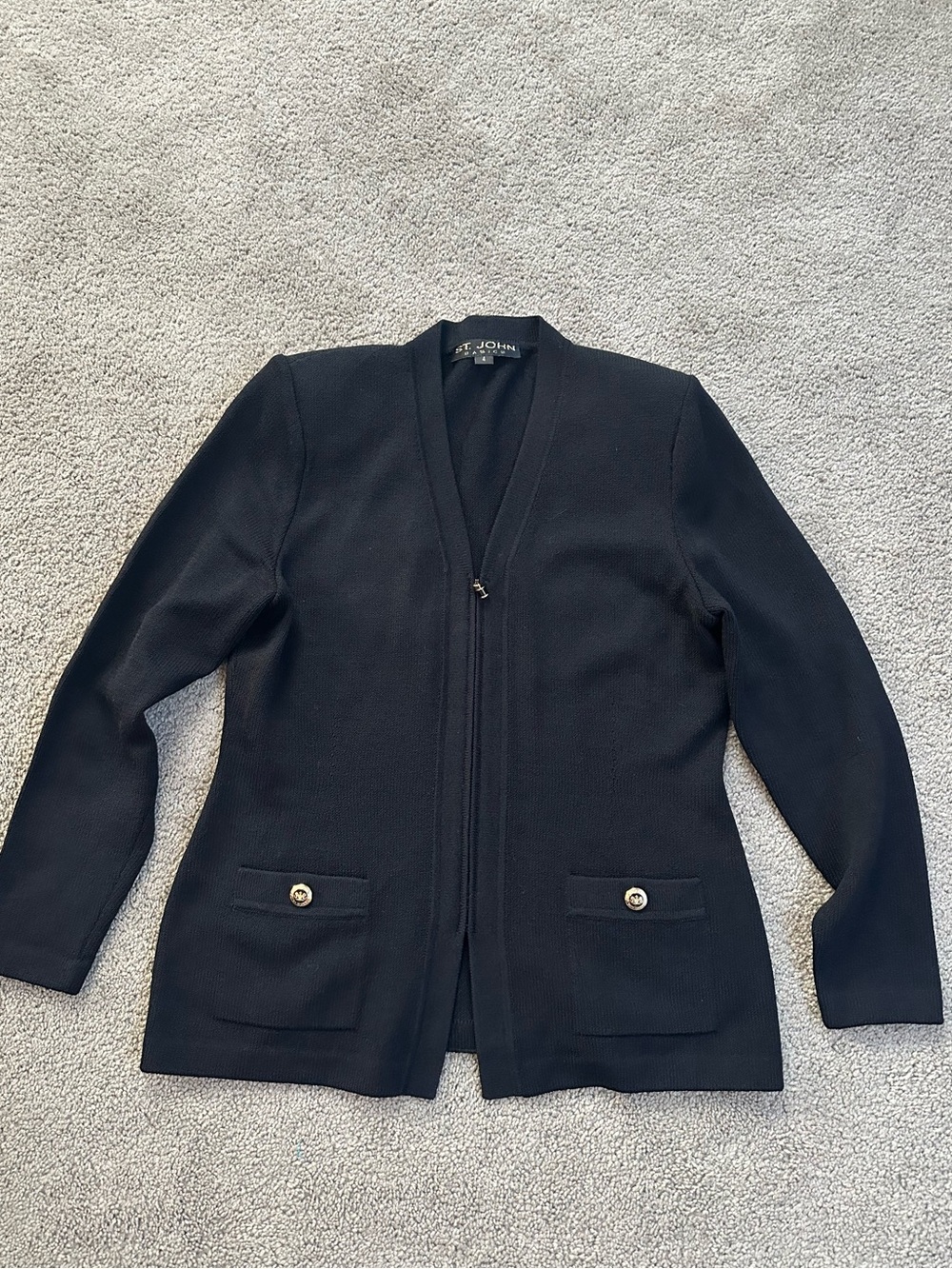 ST. JOHN BASICS Vintage Santana Knit Cardigan Black Gold Button Size 4